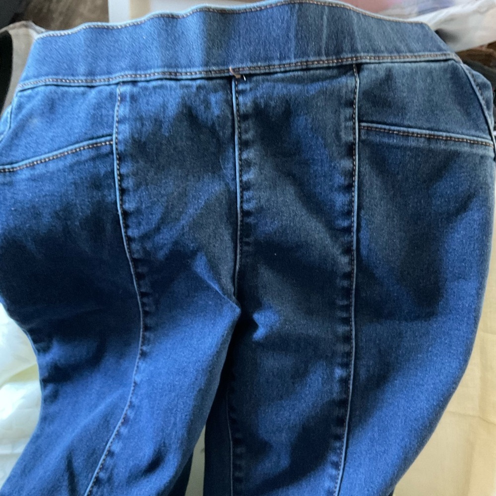 No Boundaries Blue Flare Jeans waist 14” length 39” from waist down. SIZE S(3-5) - Picture 2 of 6